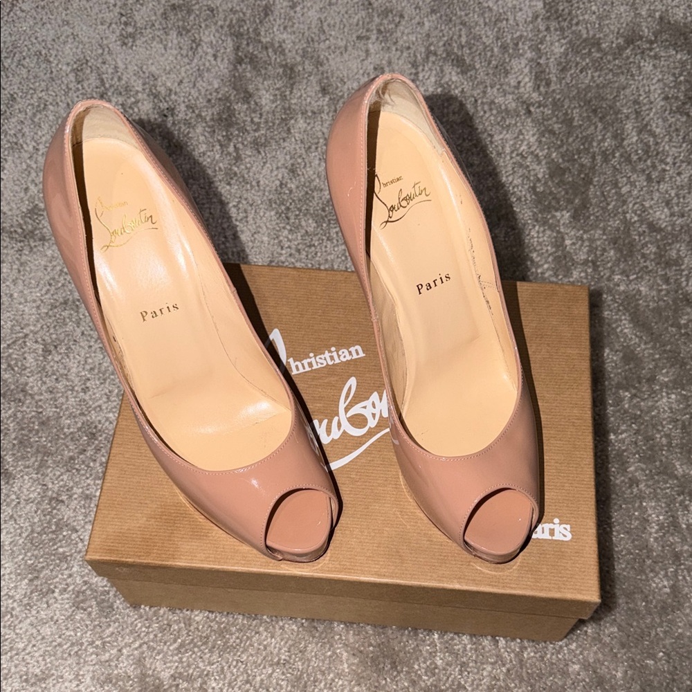 Christian Louboutin Peep Toe Heels - Blush Pink